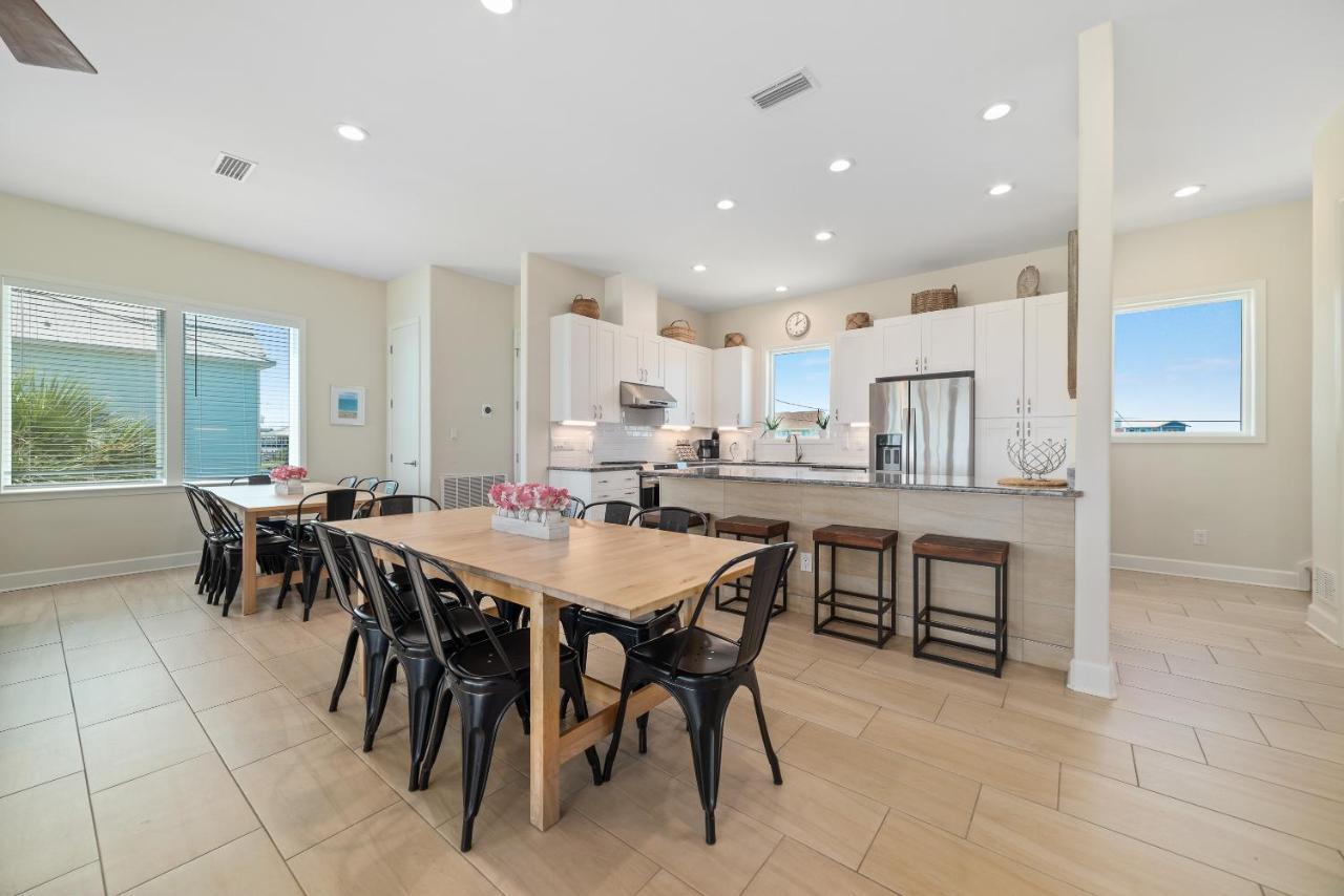New Gulf Front With Game Room Family Friendly! Gulf Breeze Exterior photo